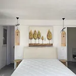 Mymykonos I