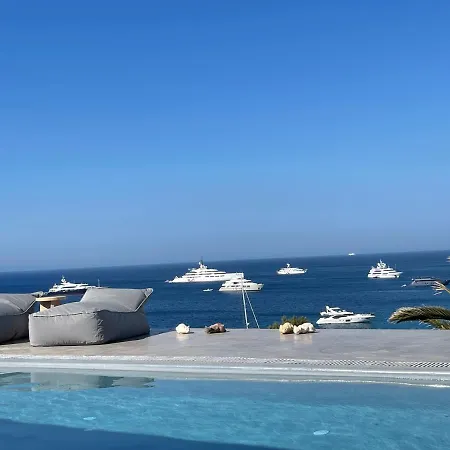 Mymykonos I * プラティス・ヤロス