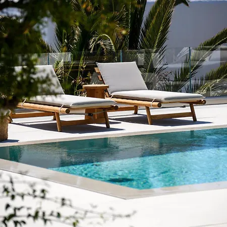 Mymykonos I *