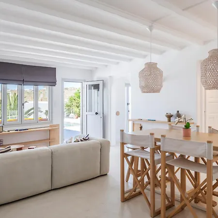 Villa Mymykonos I *
