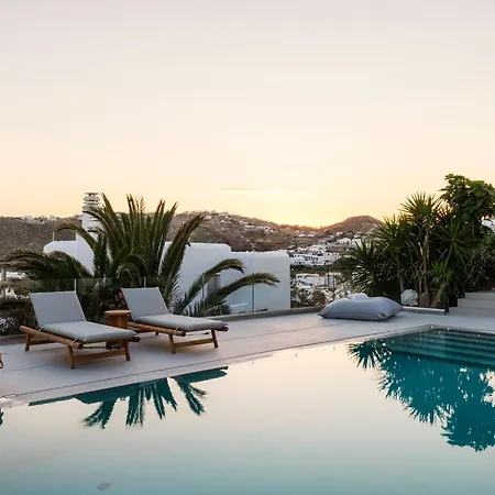 Mymykonos I *